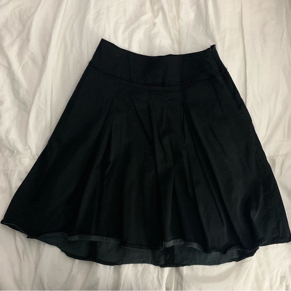 Staple Black Midi Skirt Perfect for Work or Dinner Out.